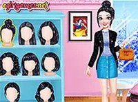 Princesses Brunette vs Blonde Dress Up Online Game